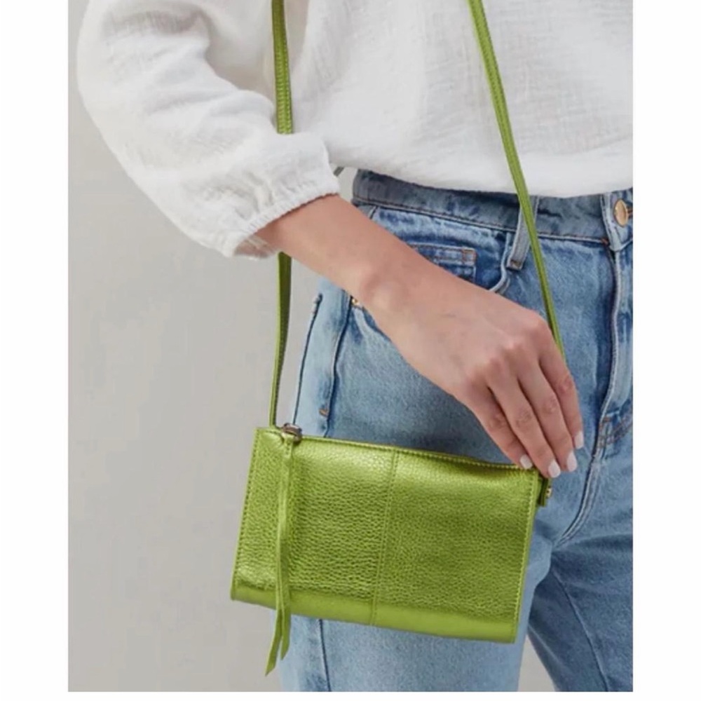 NWOT HOBO Jewel Metallic Lime Green Leather Crossbody Bag